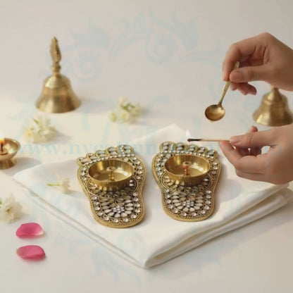 Metal Kundan Minakari Charan Paduka Jyot Pair